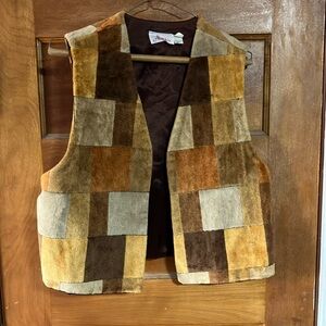 Large vest made by Aladdin